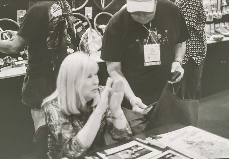 00761CCD-405B-4F81-A42F-D9A7FC3F4B7A